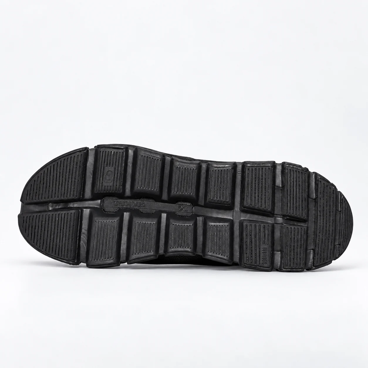 On Cloud 6 - Black - Image 2
