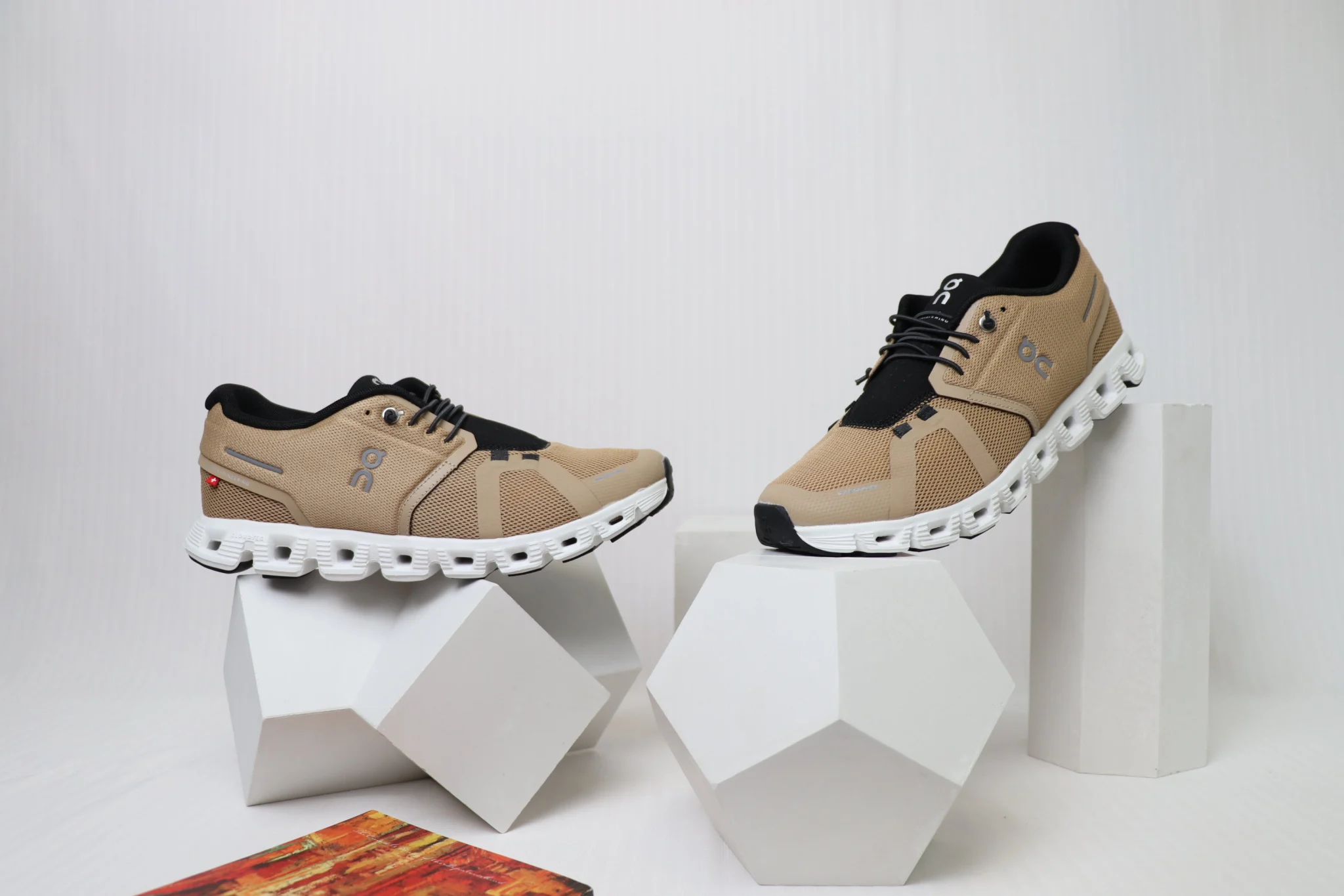 On Cloud 5 - Brown - Image 2