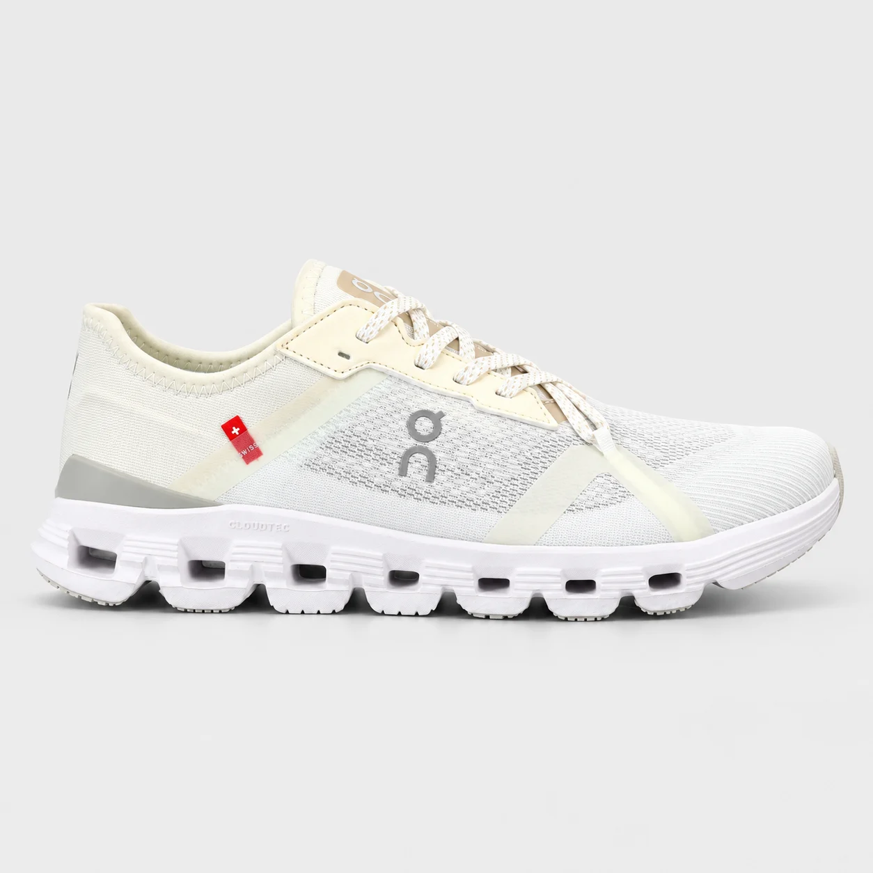 On Cloud X 4 AD - White/Cream