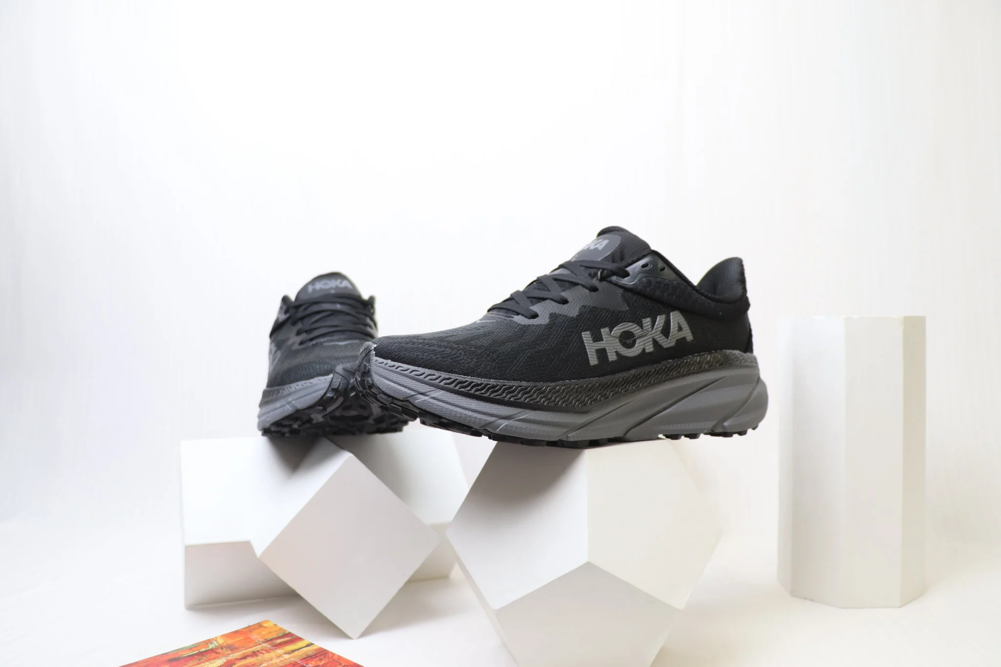 Hoka Challenger ATR 7 - Shadow Core - Image 4