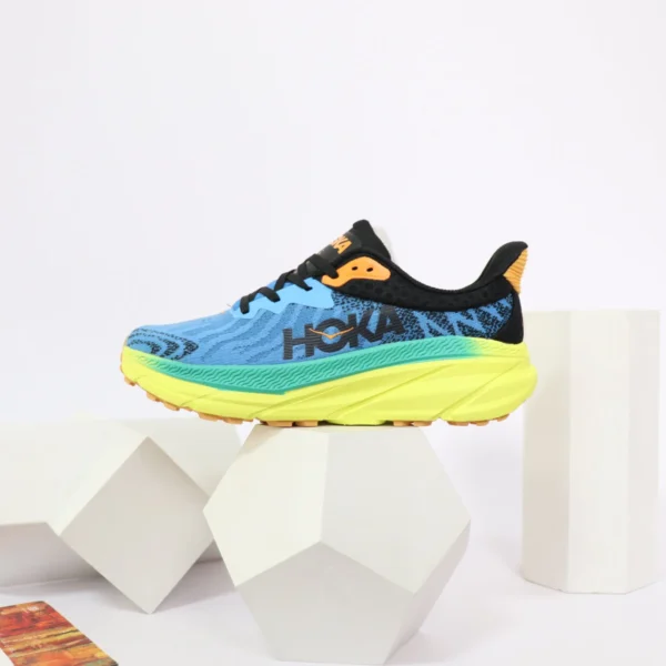 Hoka Challenger ATR 7 - Electric Skyburst