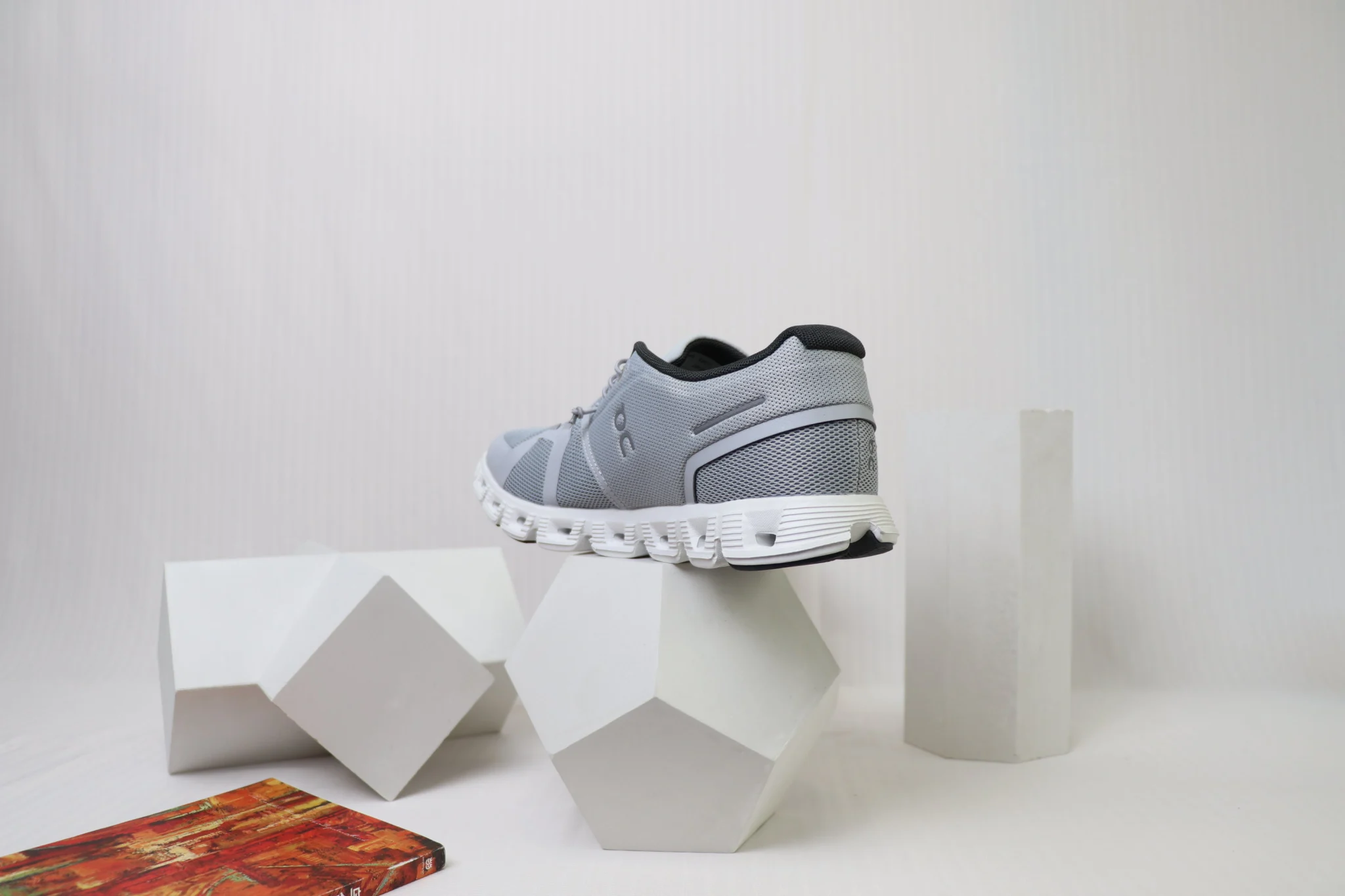 On Cloud 5 - Grey - Image 4