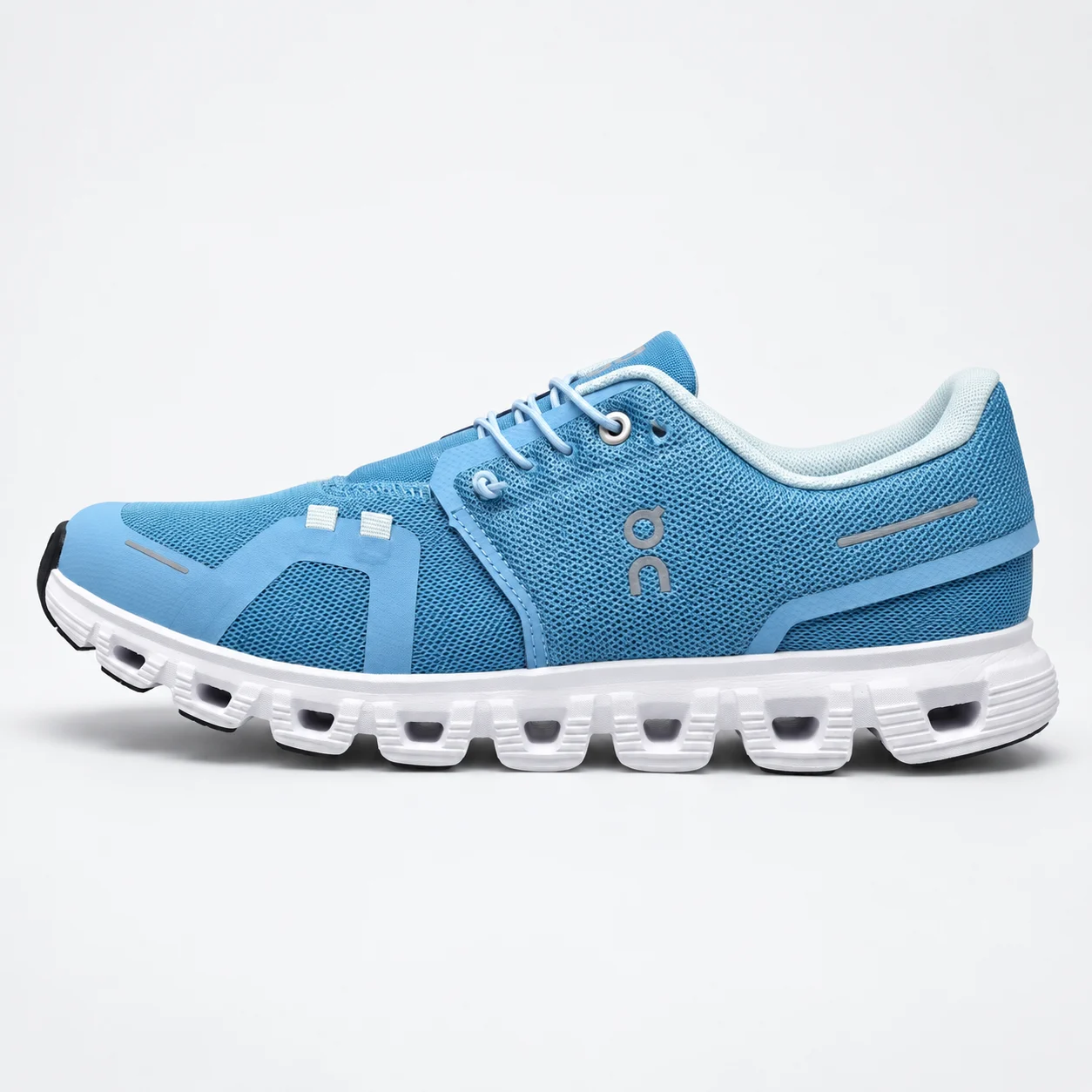 On Cloud 6 - Sky - Image 8
