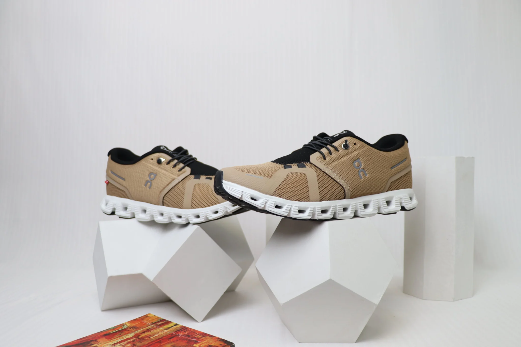 On Cloud 5 - Brown - Image 3