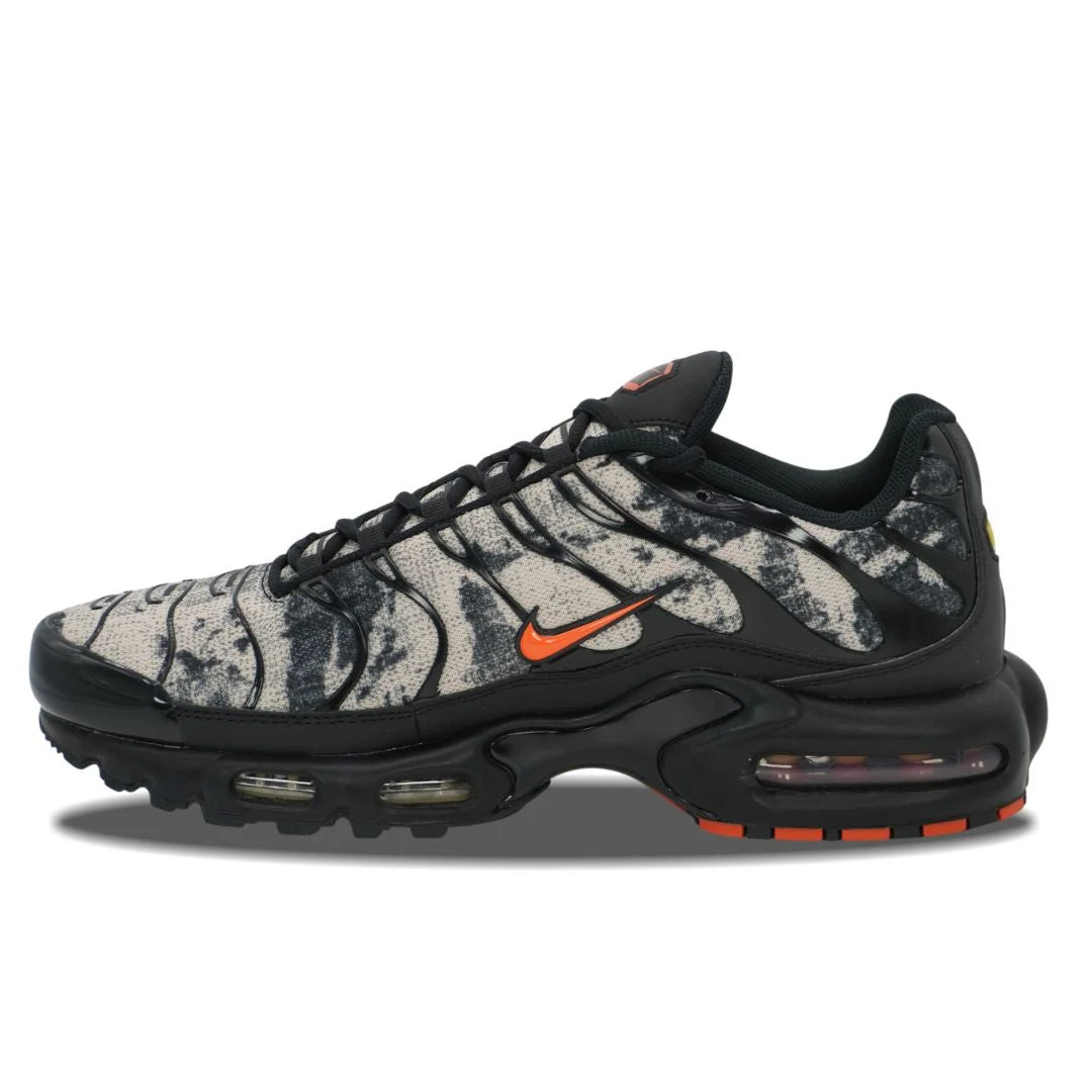 Nike Air Max Plus - Black Orange Camo - Image 3