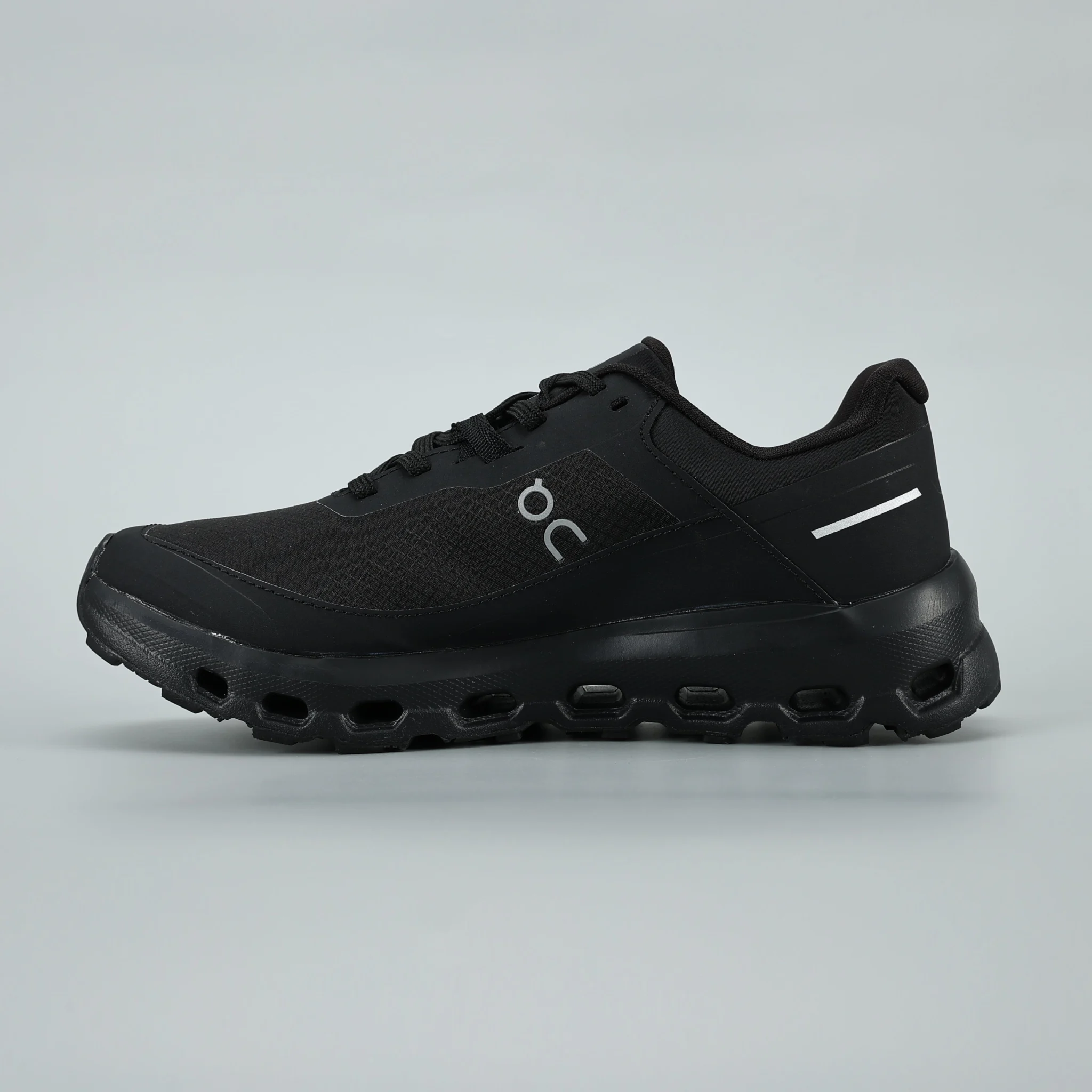 On Cloudvista - Waterproof Triple Black - Image 2