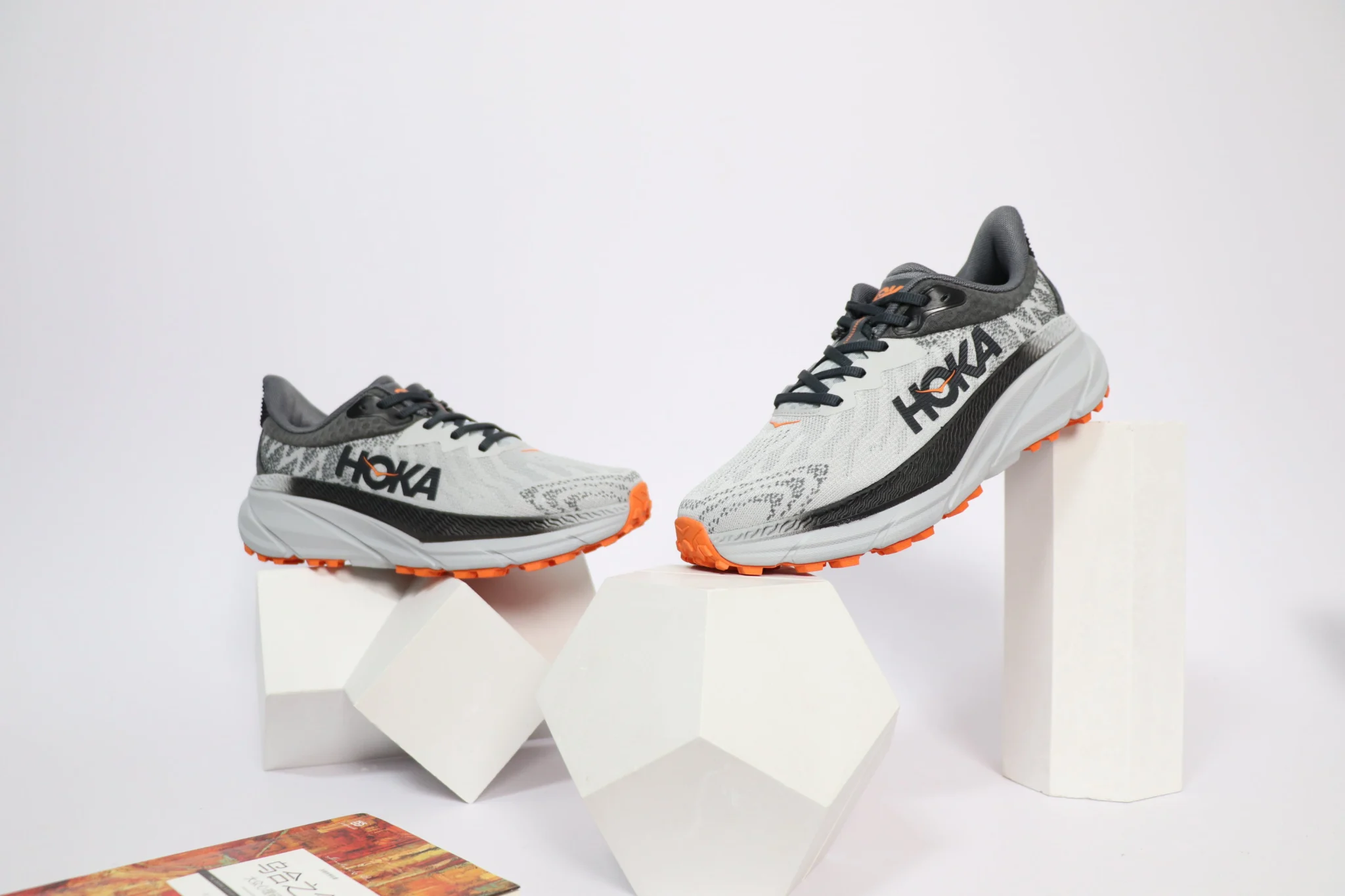 Hoka Challenger ATR 7 - Ash Strike - Image 4