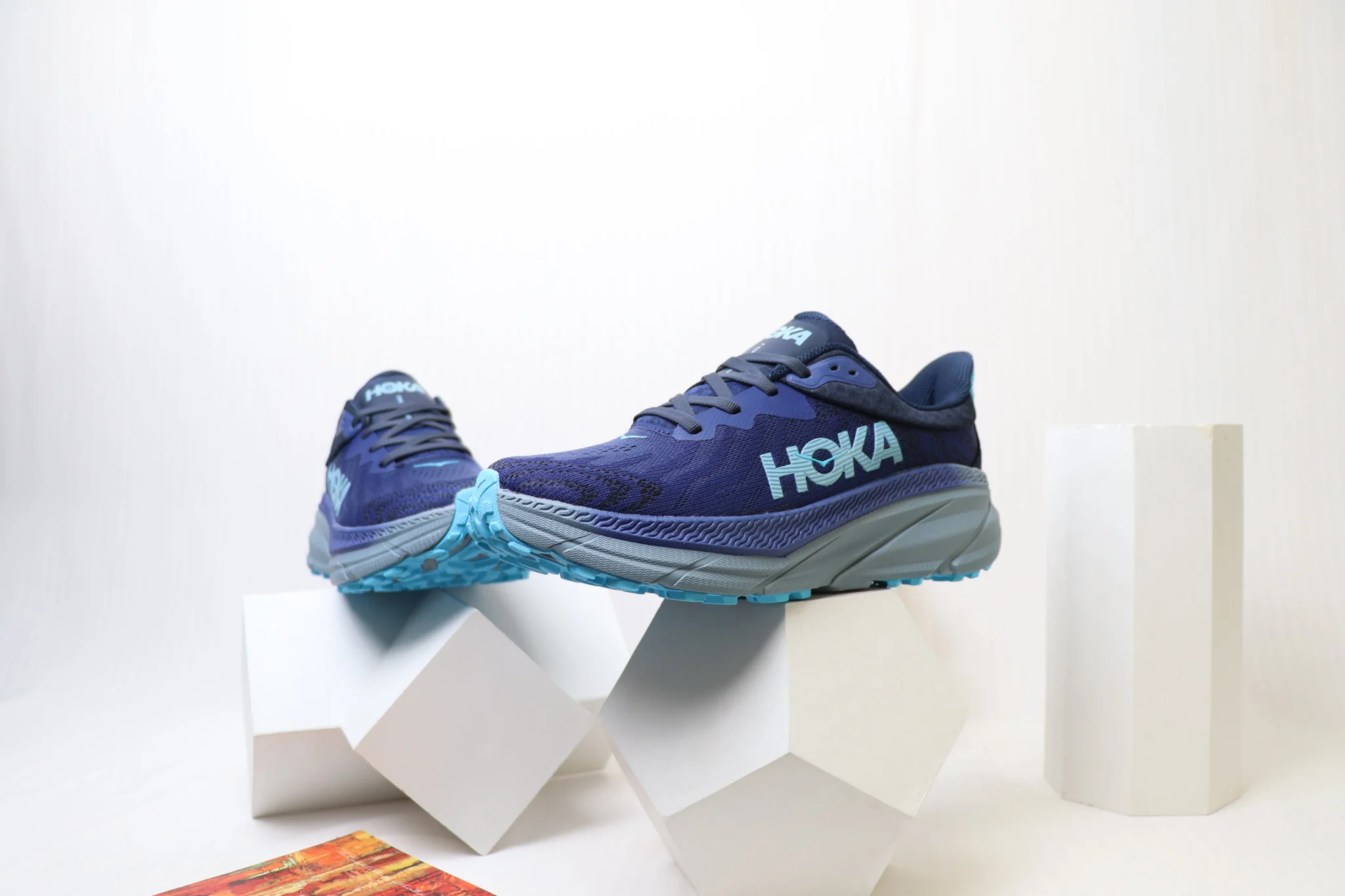 Hoka Challenger ATR 7 - Arctic Night - Image 3
