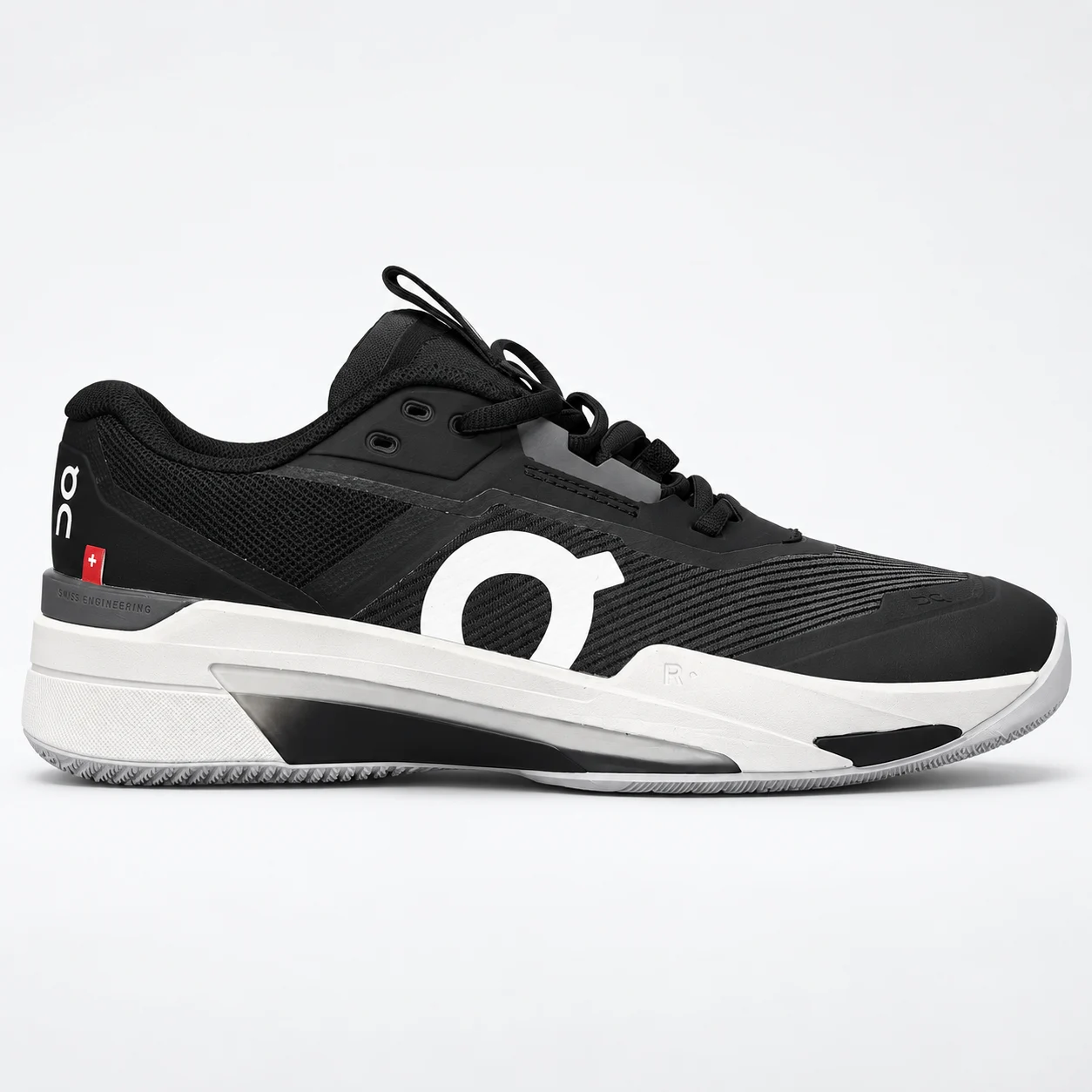 On Court Sneakers - Black/White