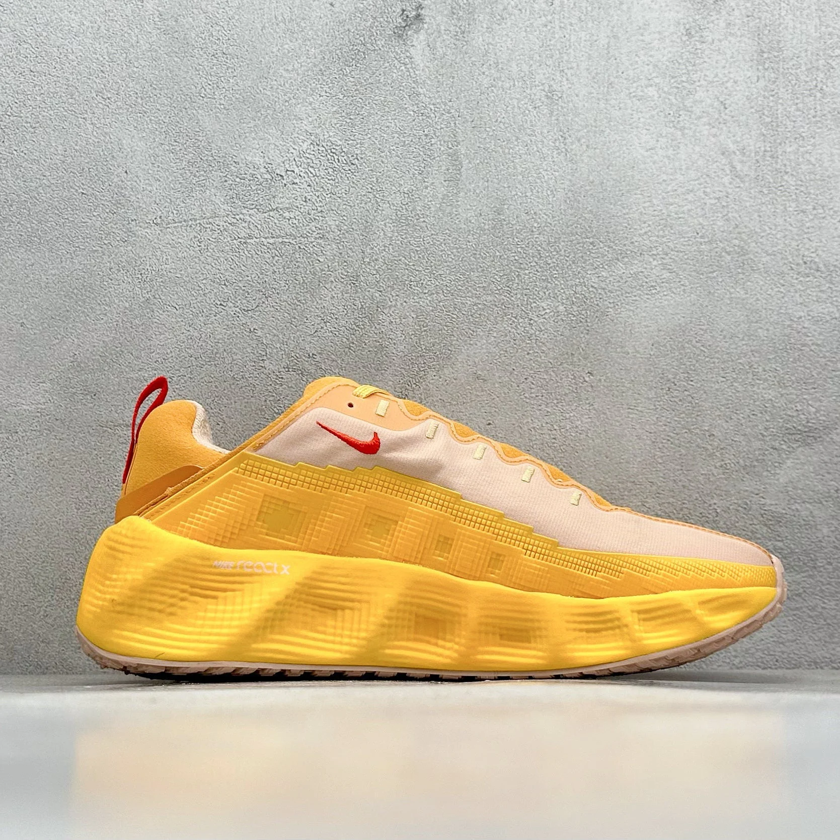 Nike ZoomX Wave - Golden Yellow Sunset - Image 2