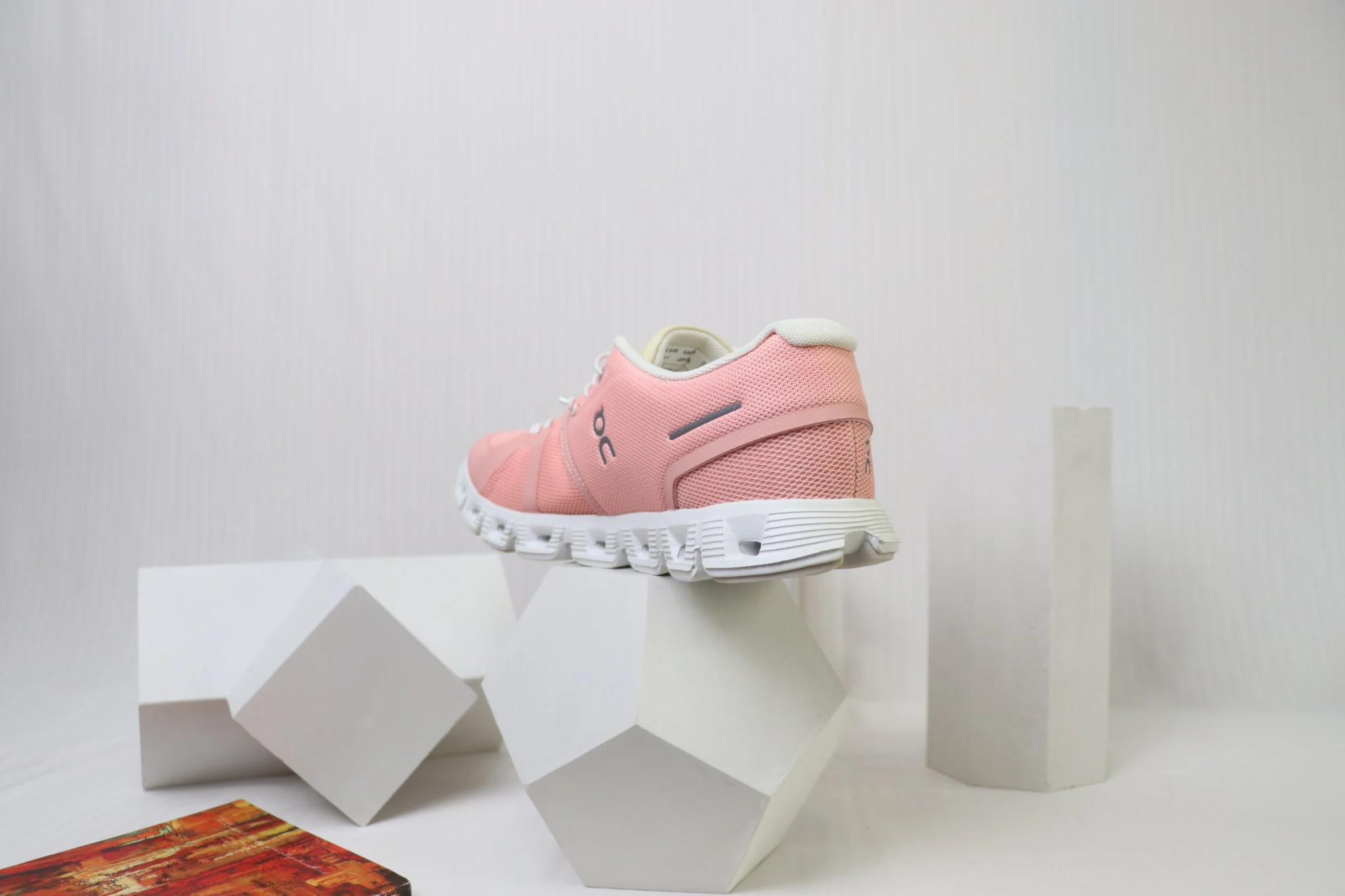 On Cloud 5 - Pink - Image 4