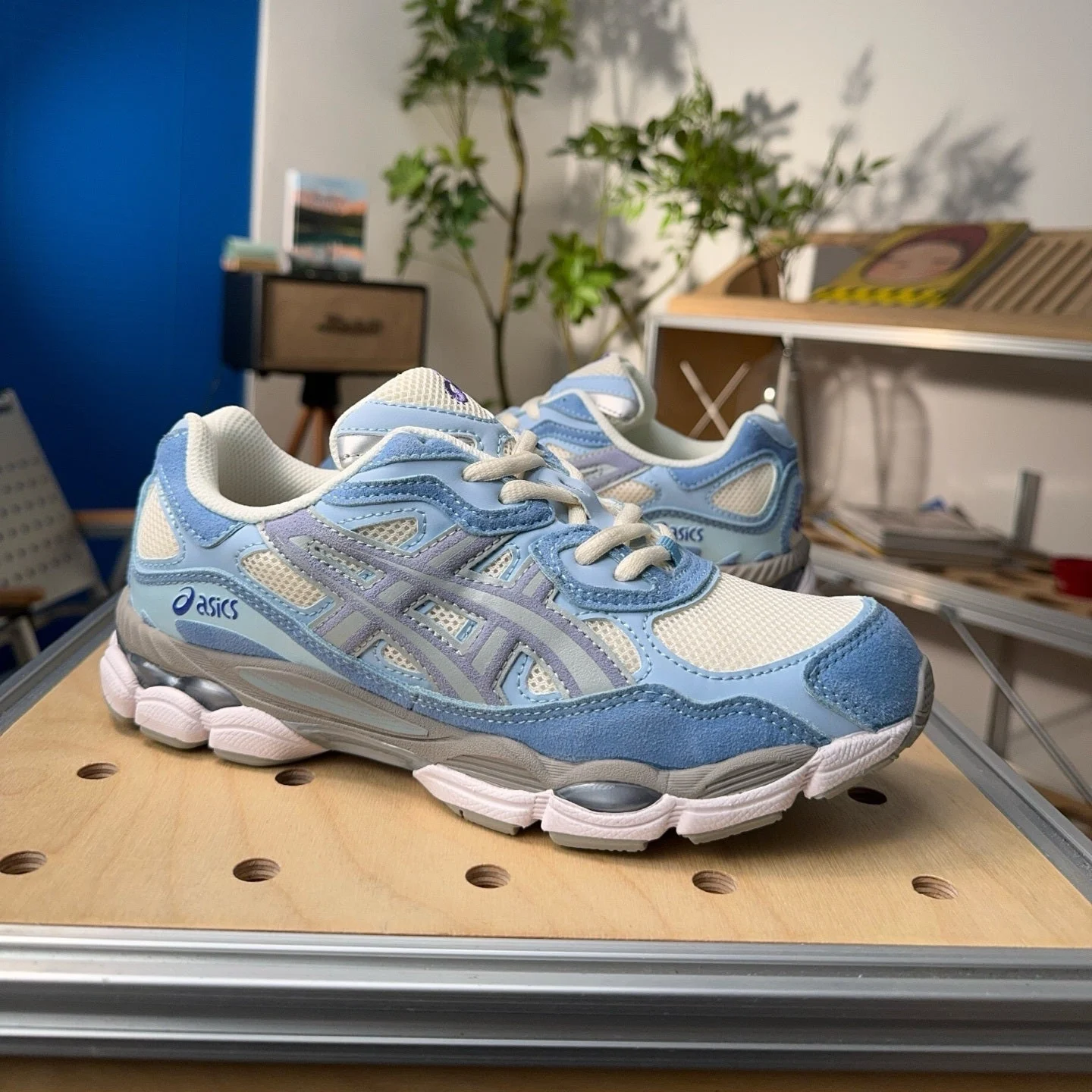ASICS GEL-NYC - Sky Blue - Image 2