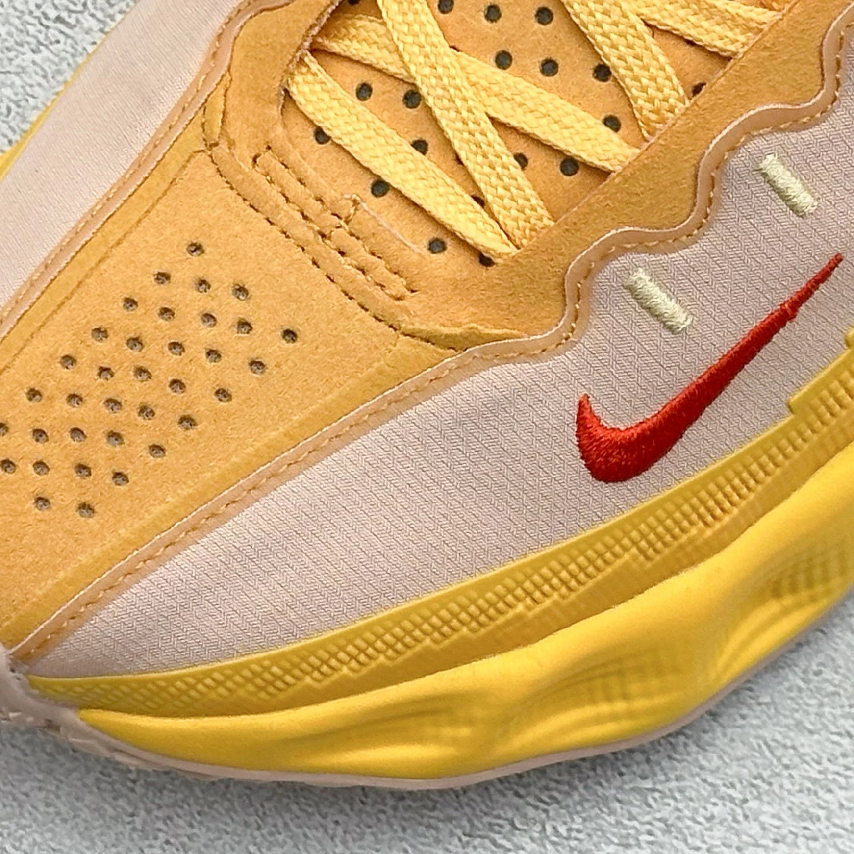 Nike ZoomX Wave - Golden Yellow Sunset - Image 7