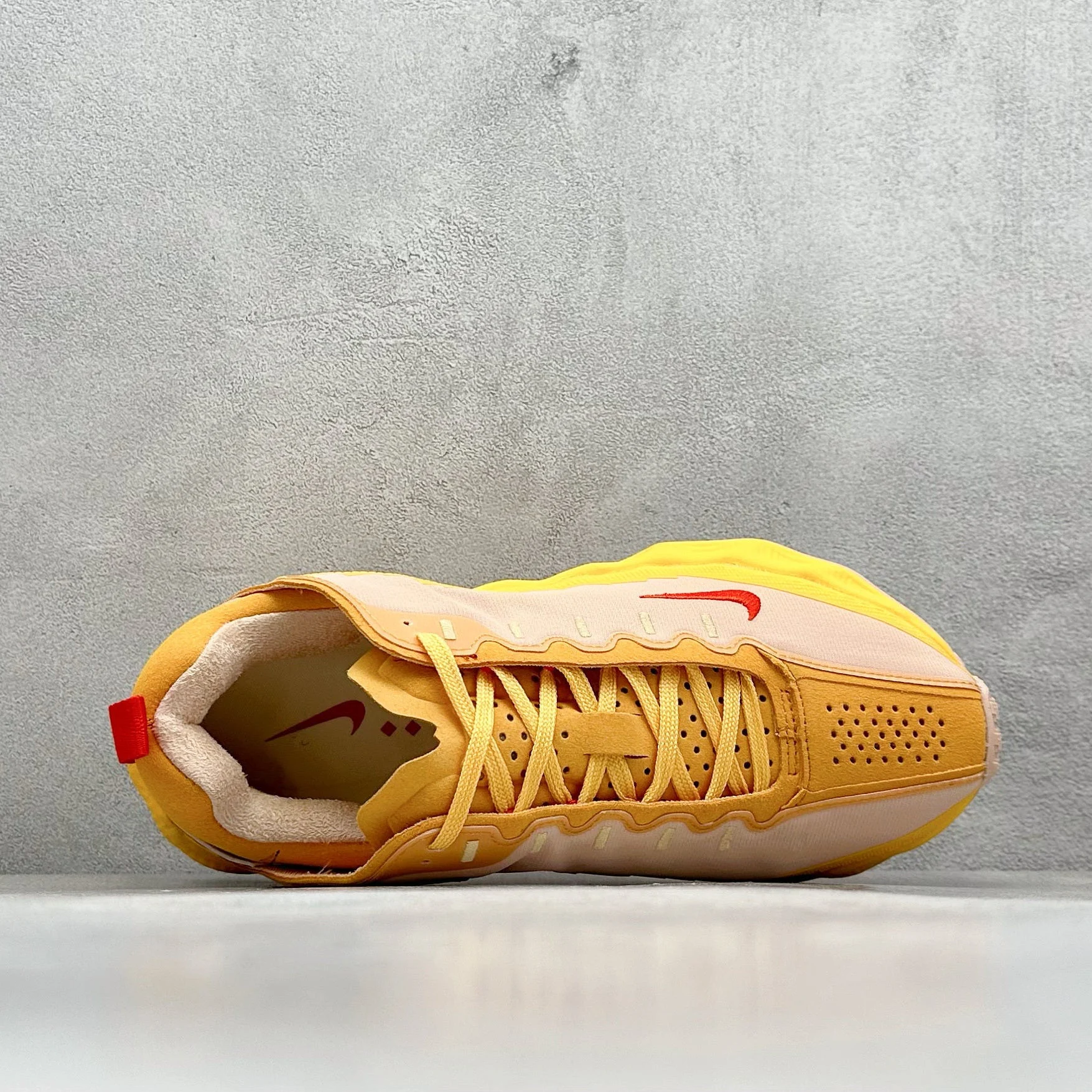 Nike ZoomX Wave - Golden Yellow Sunset - Image 3