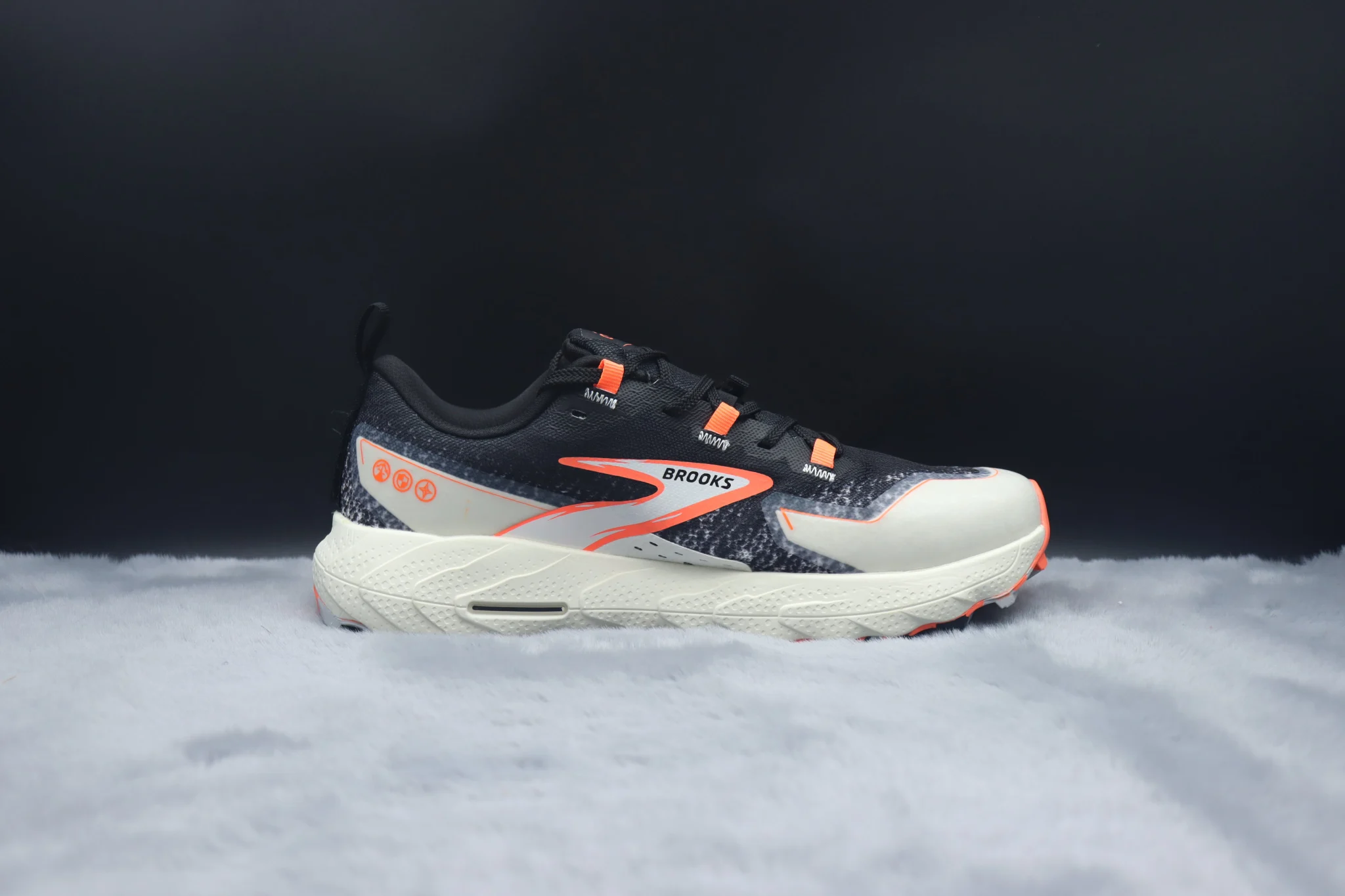 Brooks Cascadia 18 - Neon Ember - Image 8