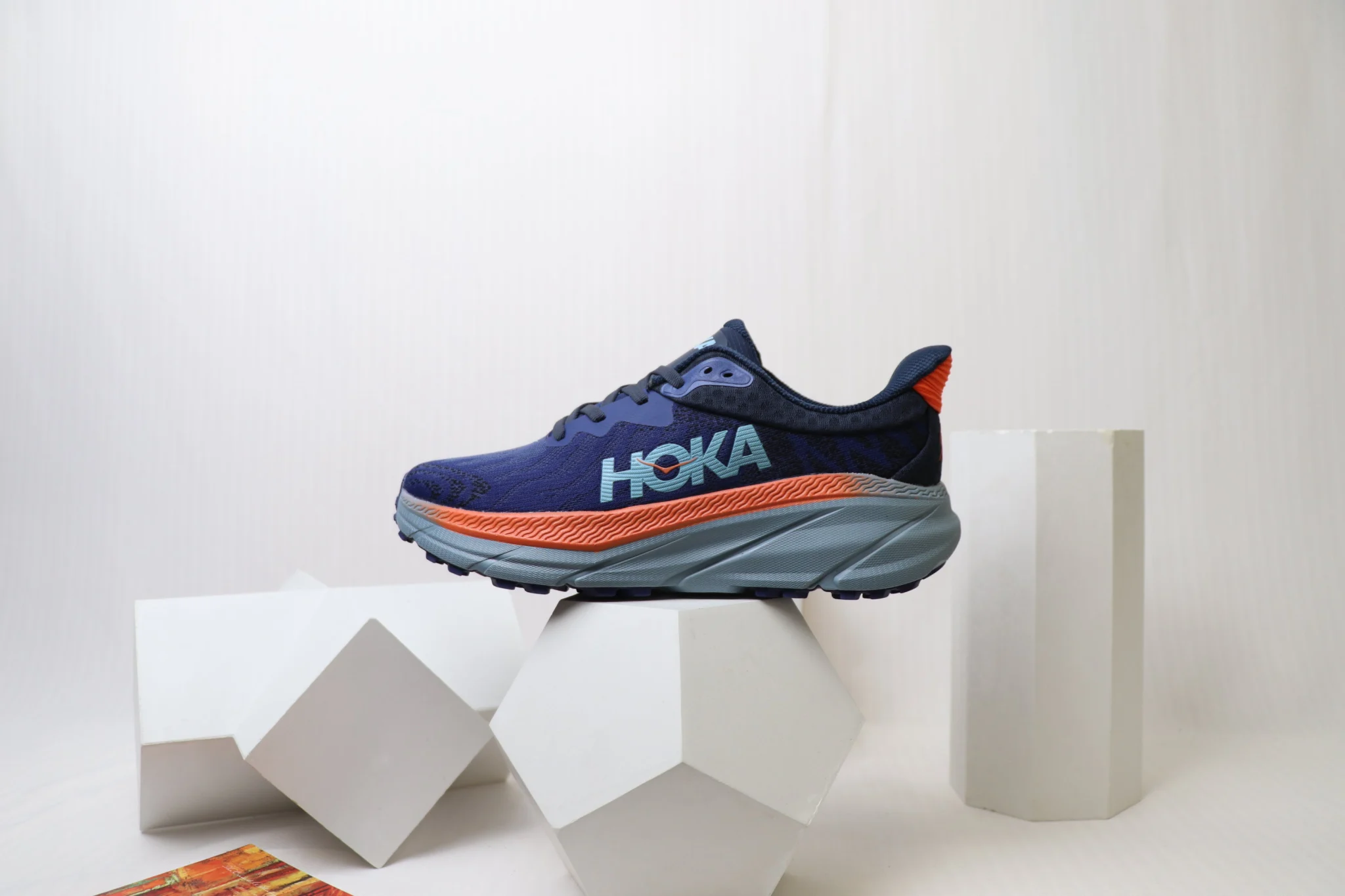 Hoka Challenger ATR 7 - Midnight Ember