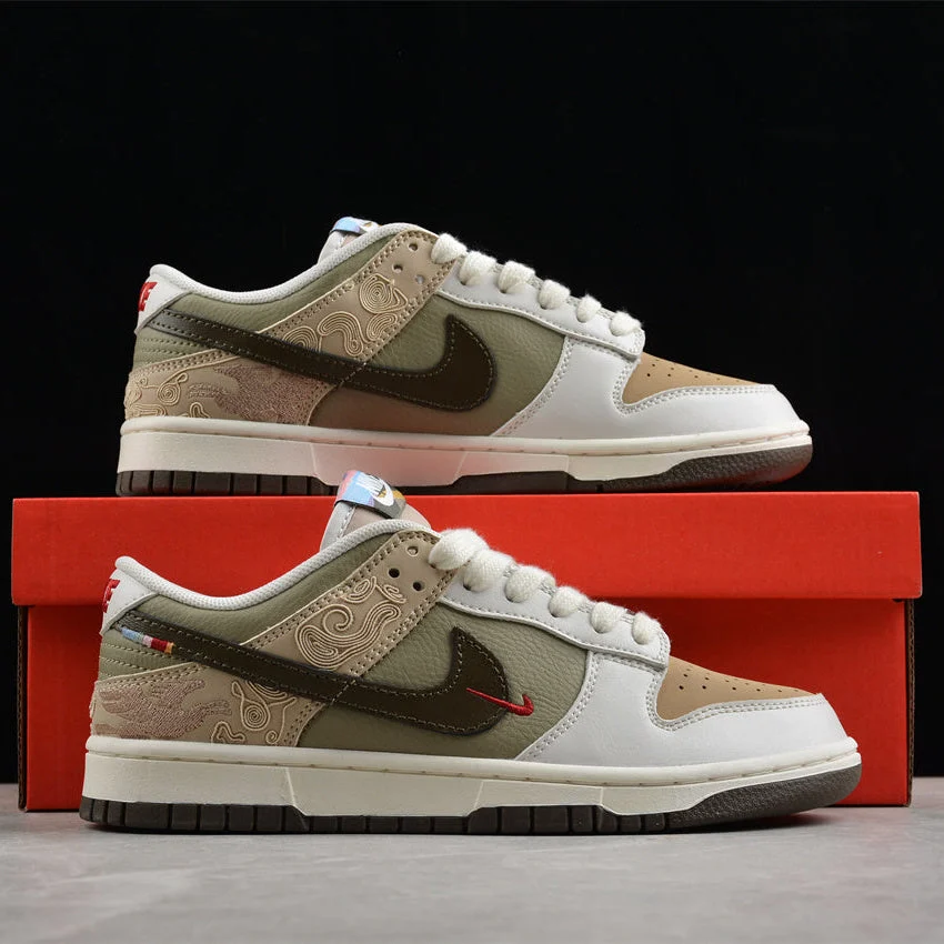 Nike Dunk Low SE - Image 4