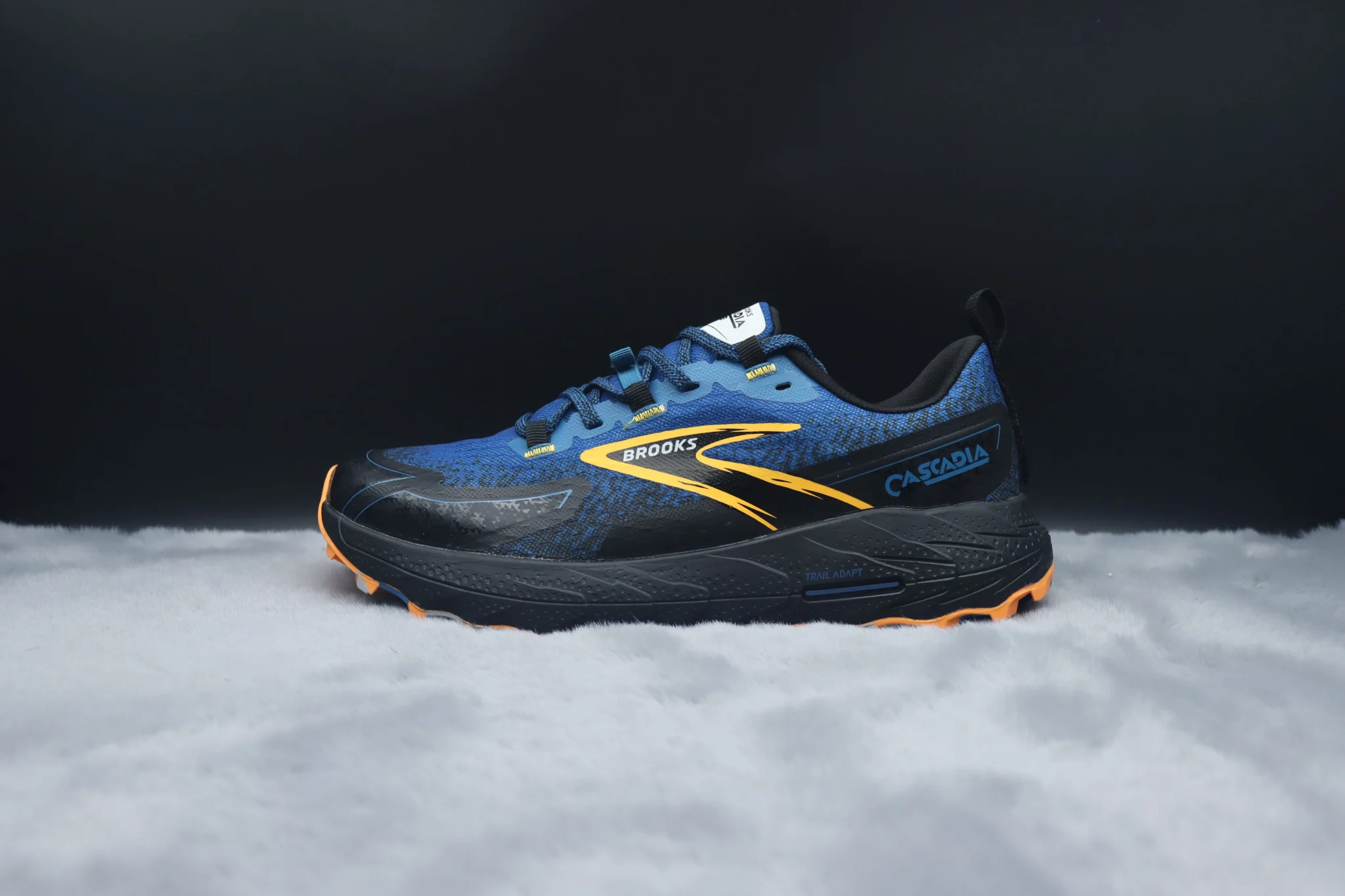Brooks Cascadia 18 - Midnight Blue