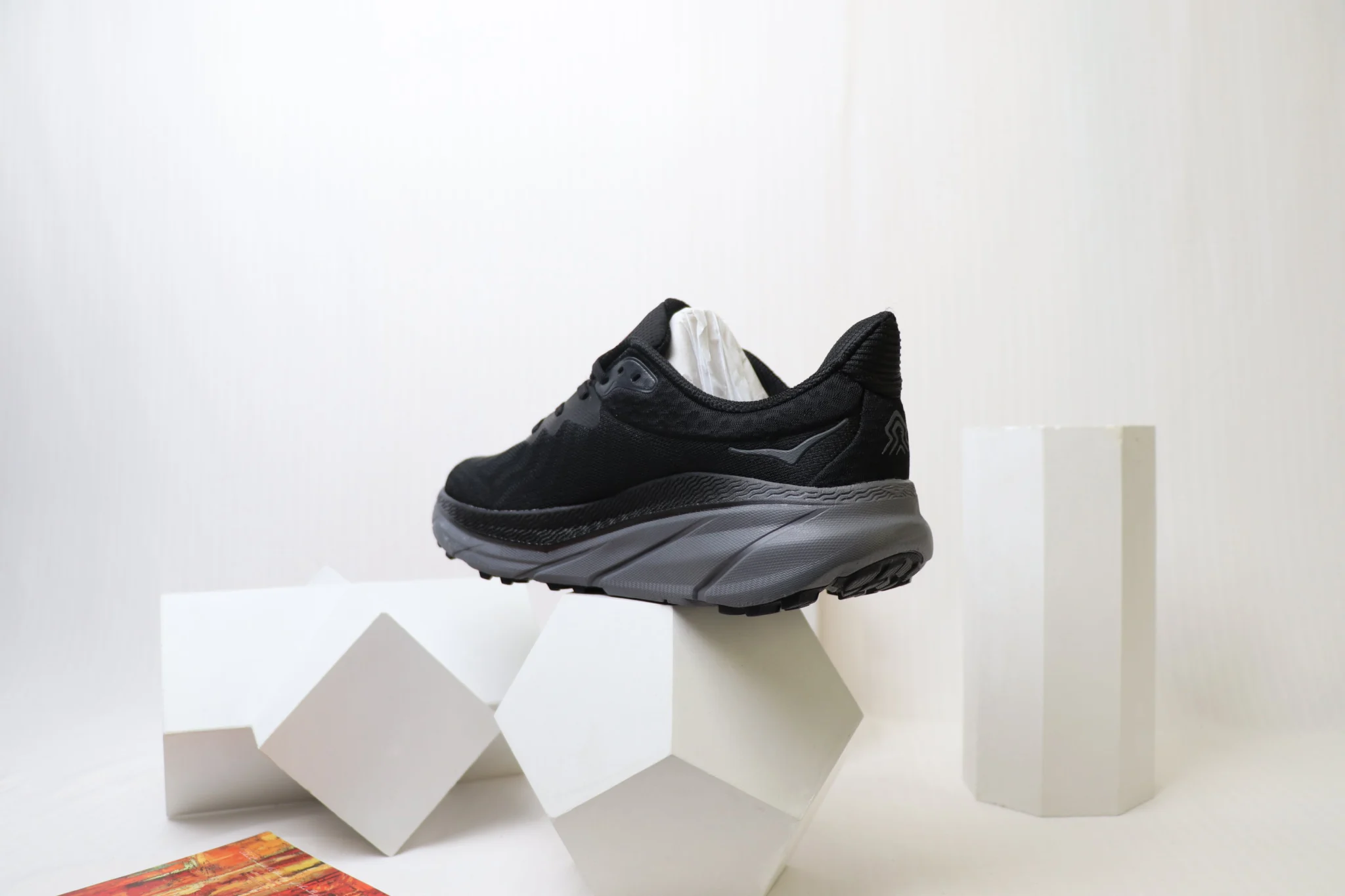 Hoka Challenger ATR 7 - Shadow Core - Image 3